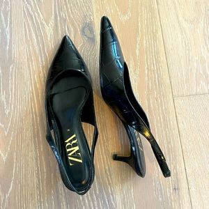 Croc embossed leather sling back